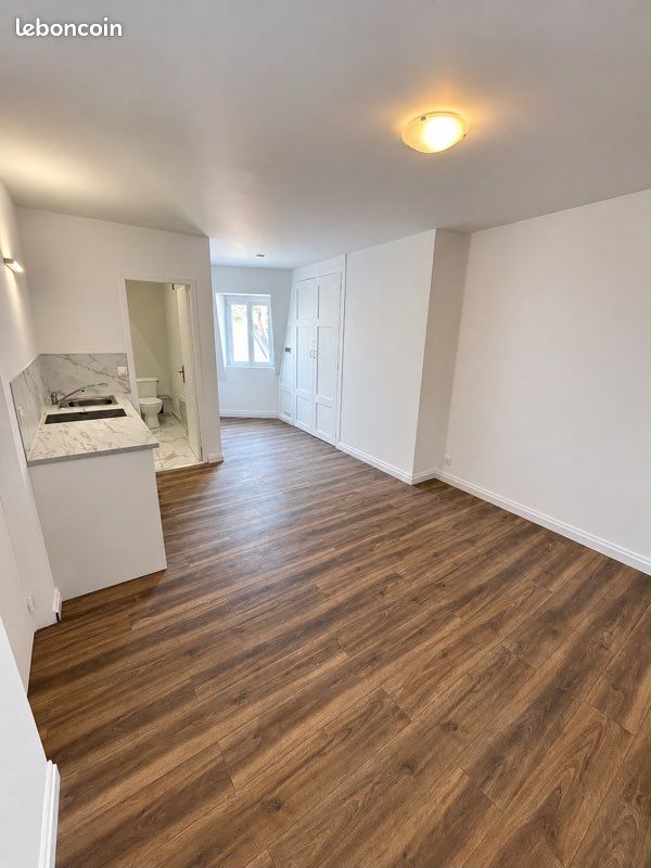 Appartement 1 pièce 24 m² · à Saint-Just-en-Chaussée · 24 m² · 490 €/mois