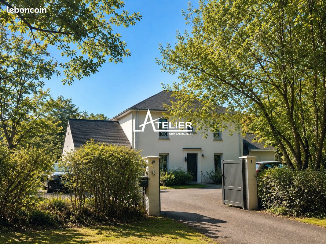 Maison 8 pièces 167 m² · à Vigneux-de-Bretagne · 167 m² · 581 280 €