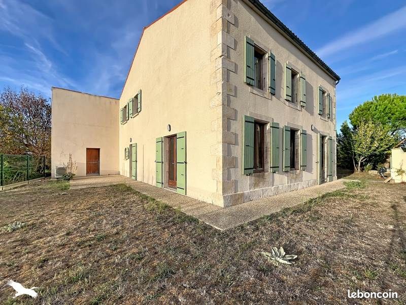 Maison 7 pièces 157 m² · à Chambon · 157 m² · 296 000 €