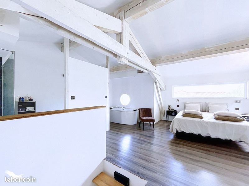 Maison 5 pièces 180 m² · à Verdun-sur-Garonne · 180 m² · 379 000 €