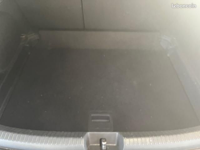 VOLKSWAGEN Taigo 1.0 TSI 110 DSG7 R-Line (image 25)