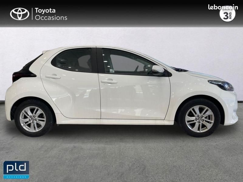 Toyota Yaris 120 VVT-i Dynamic Business 5p MC24 (image 4)