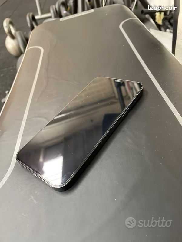 IPhone 12 Pro Max (image 2)