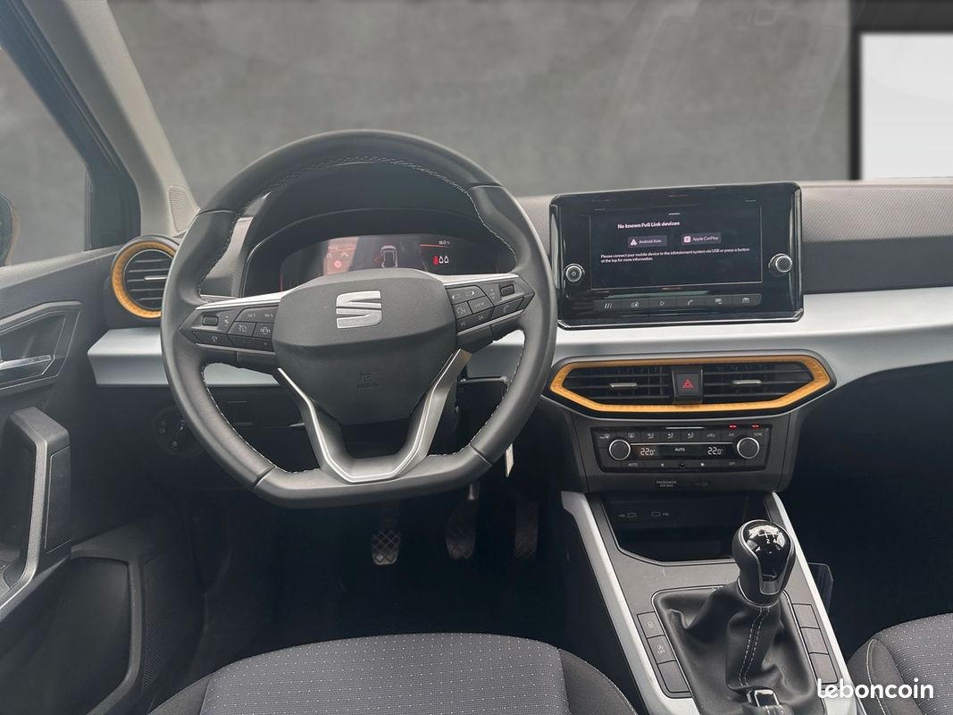 Seat Arona 1.0 TSI 115 BVM 6 STYLE EDITION SPECIAL PHASE 2 BI-TON NOIR METAL TOIT BLANC (image 15)