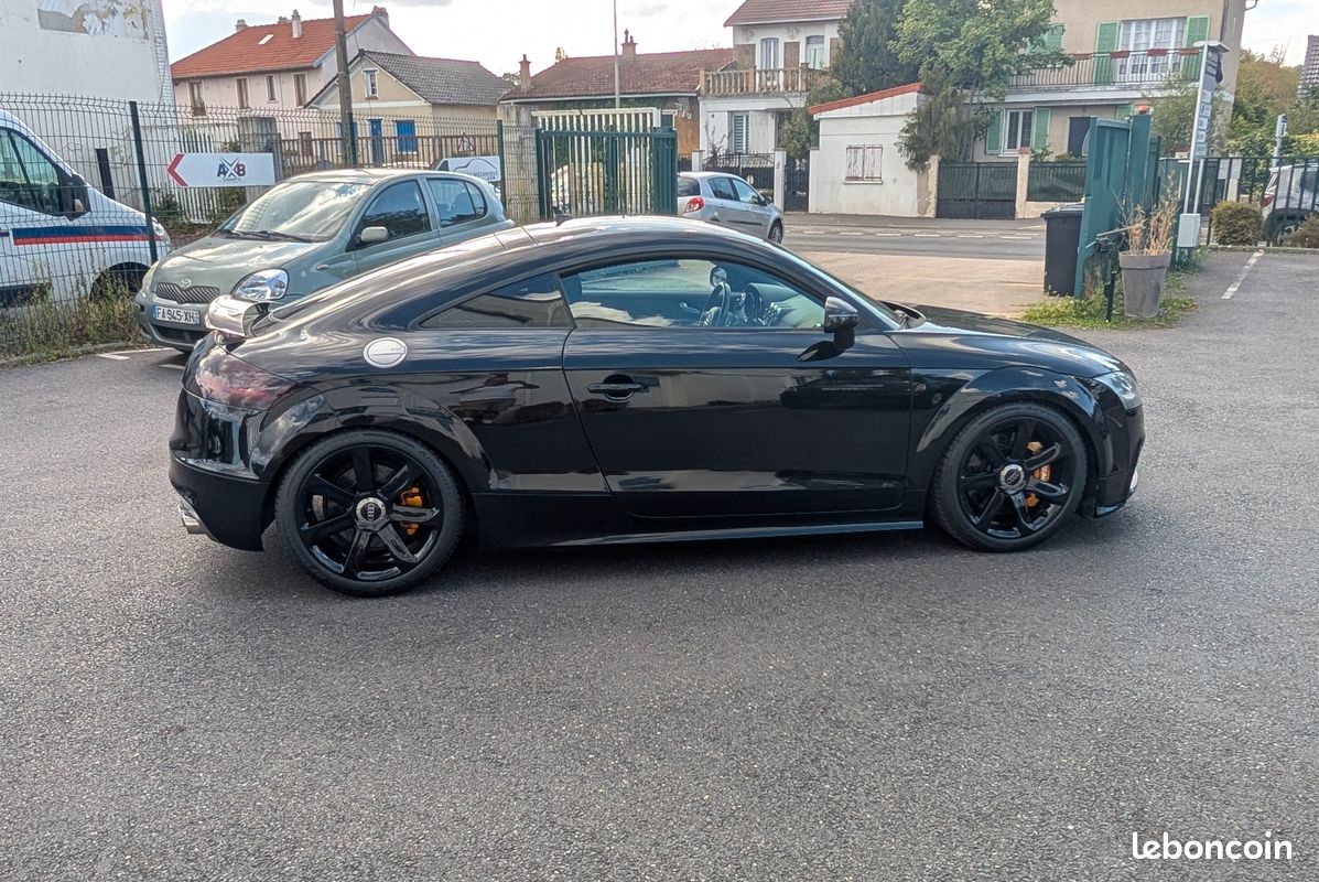 Audi TTS 2.0 TFSI 272 ch Quattro – Intérieur Bi-ton – État d'exception (image 5)