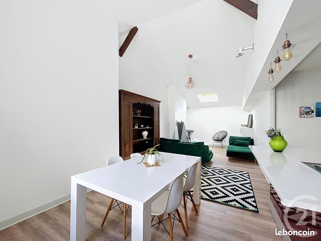 Appartement 4 pièces 80 m² · à Bordeaux · 80 m² · 1 470 €/mois