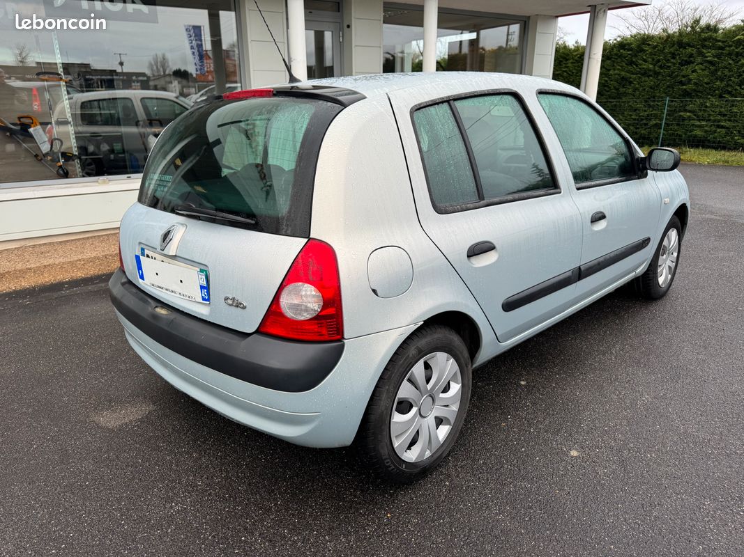 CLIO 2 1.5 dci 65 cv CONFORT AUTHENTIQUE (image 2)
