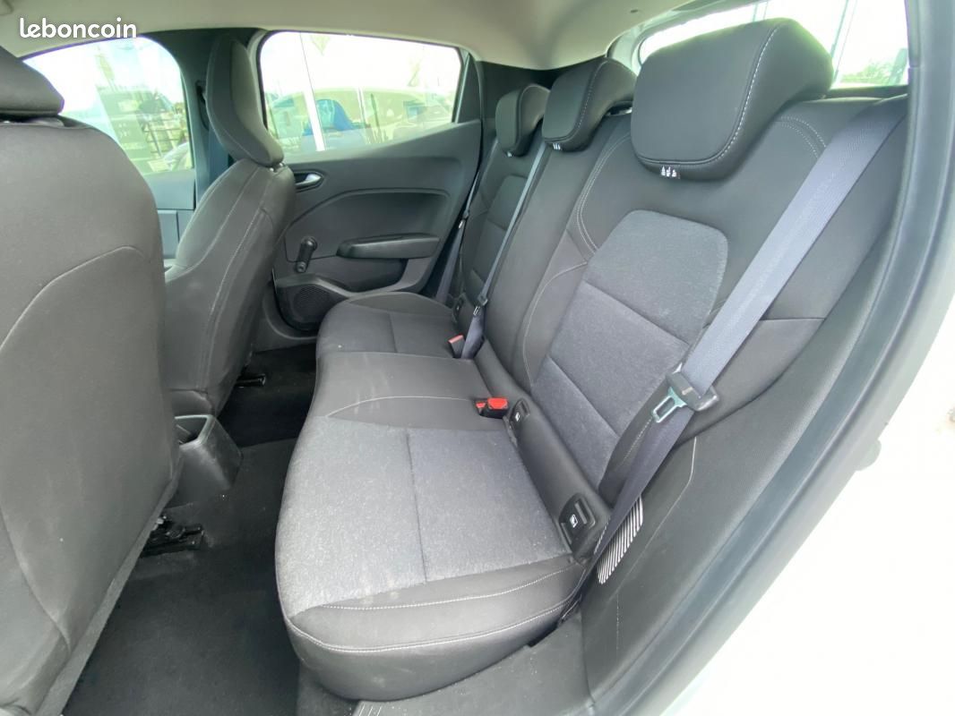 Renault Clio V E-Tech full hybrid 145 Equilibre (image 15)