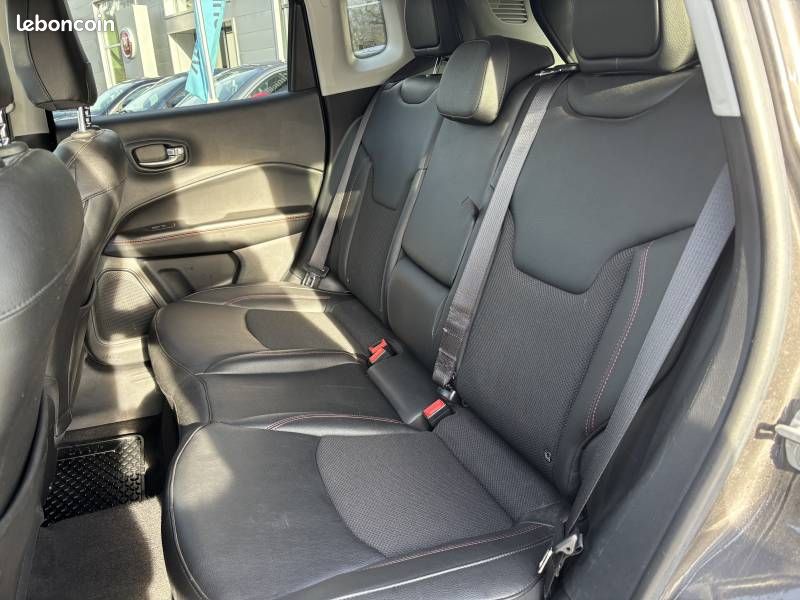 Jeep Compass II 1.3 GSE T4 240 ch PHEV AT6 4xe eAWD Trailhawk (image 10)