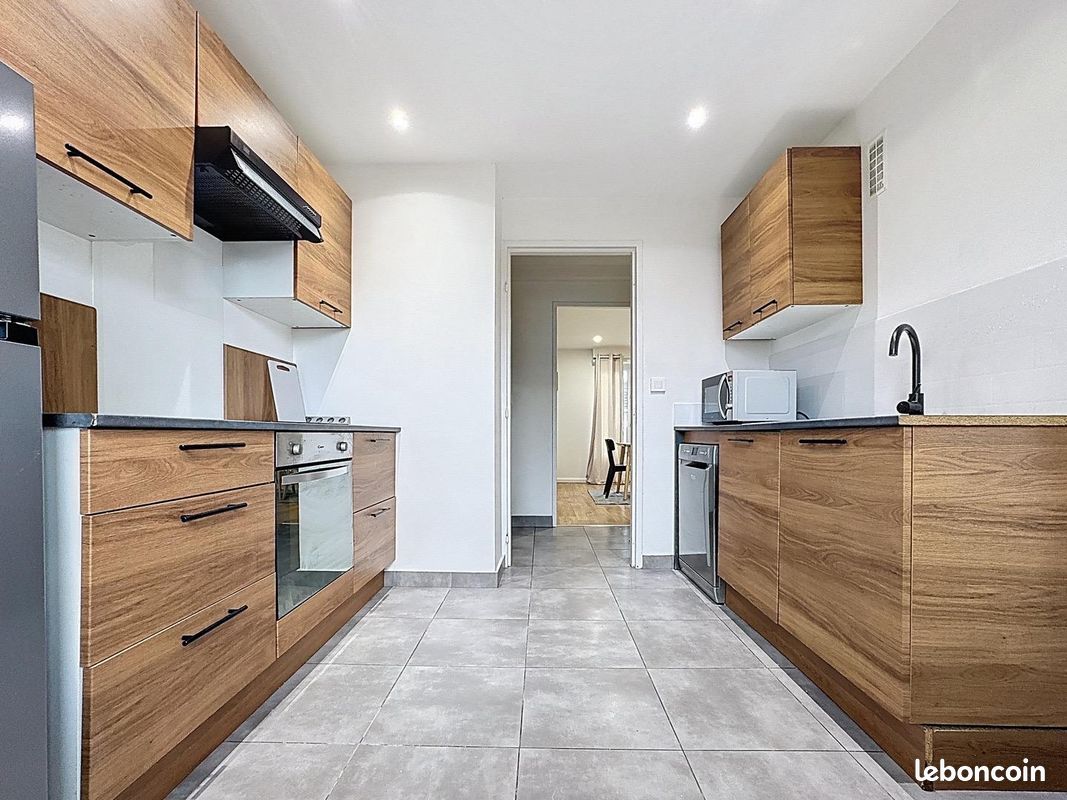 Appartement 3 pièces 80 m² · à Kingersheim · 80 m² · 135 000 €