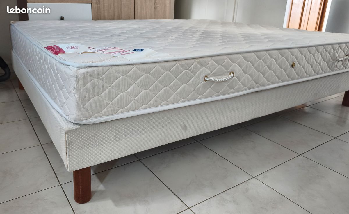 Lit adulte 140x190 (image 3)