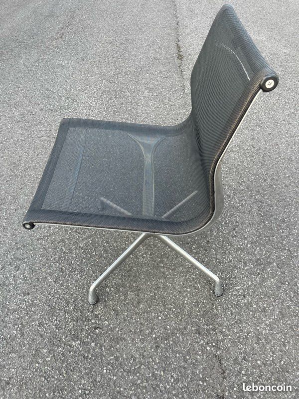 Sièges C&R Eames (image 3)