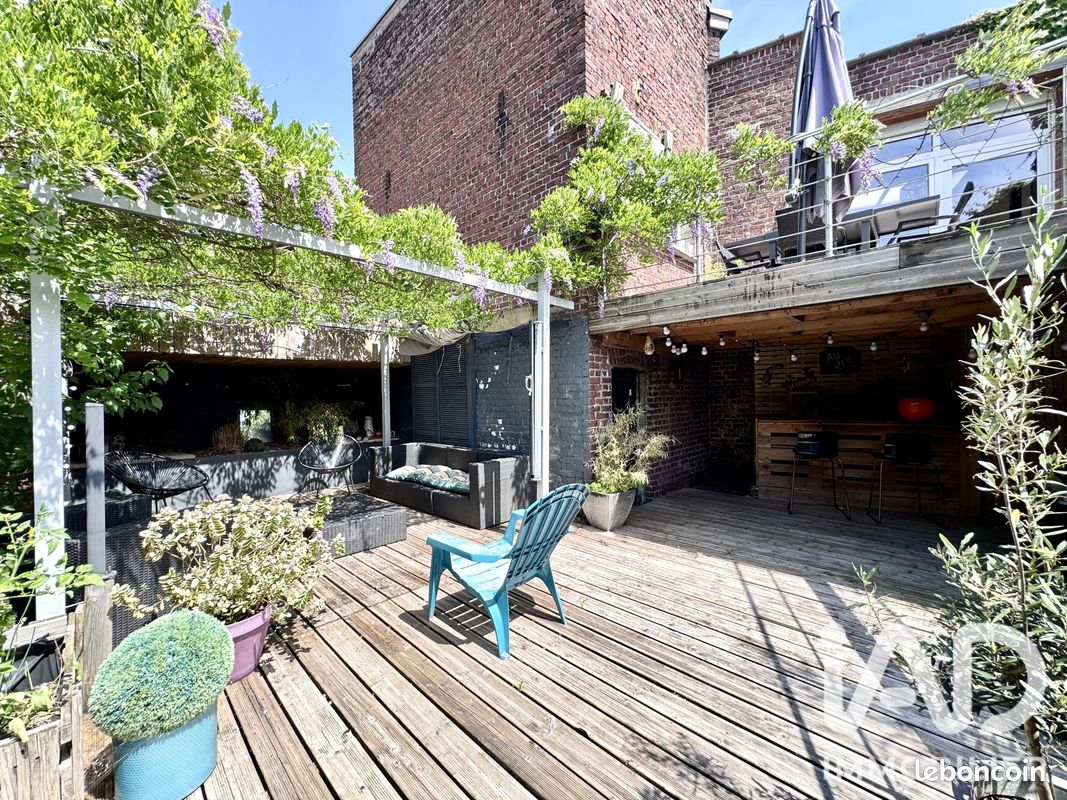 Maison 8 pièces 216 m² · à Roncq · 216 m² · 525 000 €