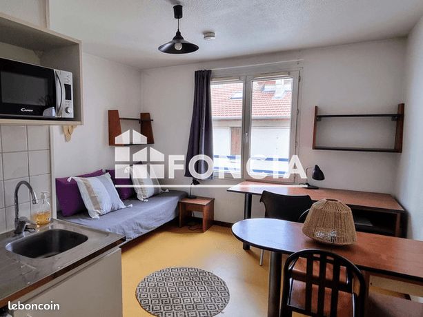 Studio 1 pièce 19 m²