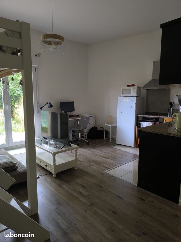Appartement 1 pièce 32 m² · à Arpajon · 32 m² · 770 €
