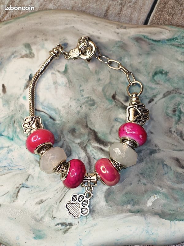 6.bracelet thème rose (image 3)