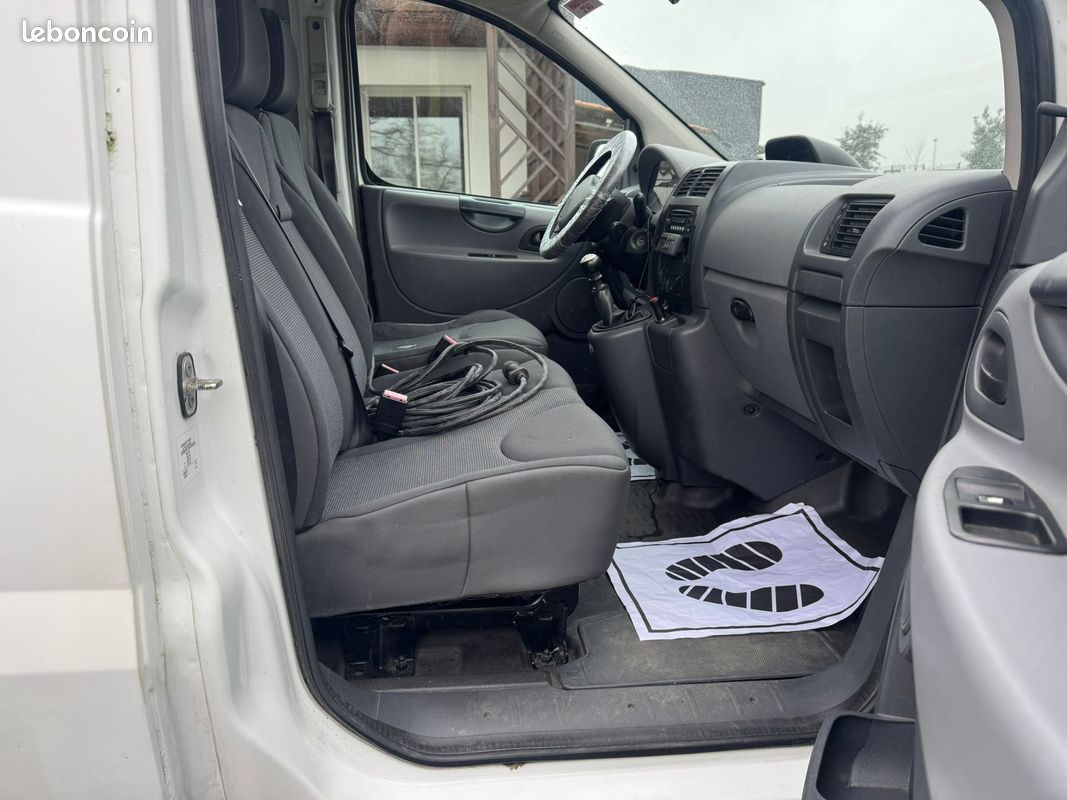 PEUGEOT EXPERT 2.0 HDI 130cv FRIGO NEGATIF/POSITIF ROUTE / SECTEUR 1°MAIN GARANTIE 6 MOIS (image 3)