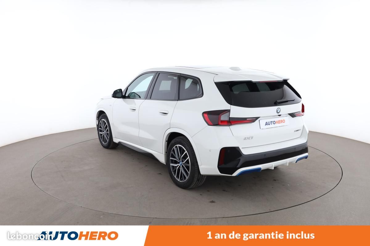 BMW iX1 xDrive30 M Sport BVA 313 ch (image 2)