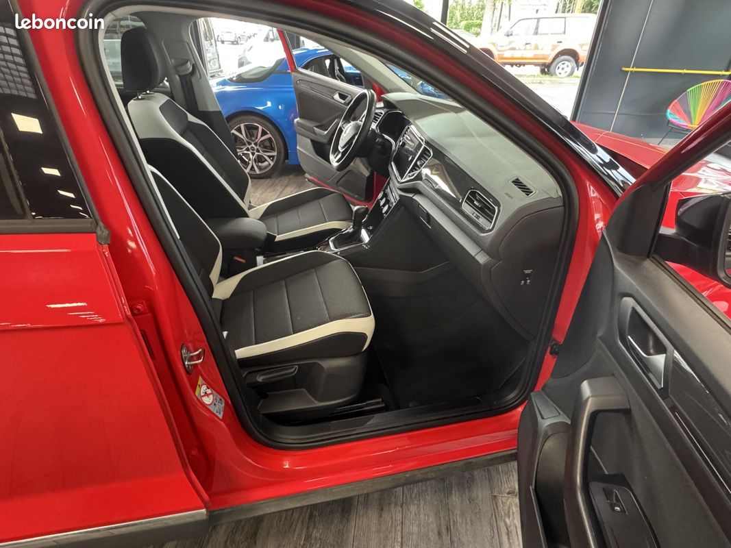 Volkswagen T-Roc 2,0L TDI 150 Ch Carat DSG 480,66E/Mois (image 7)