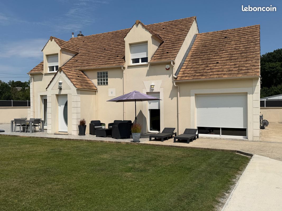 Maison 6 pièces 177 m² · à Houdan · 177 m² · 369 000 €