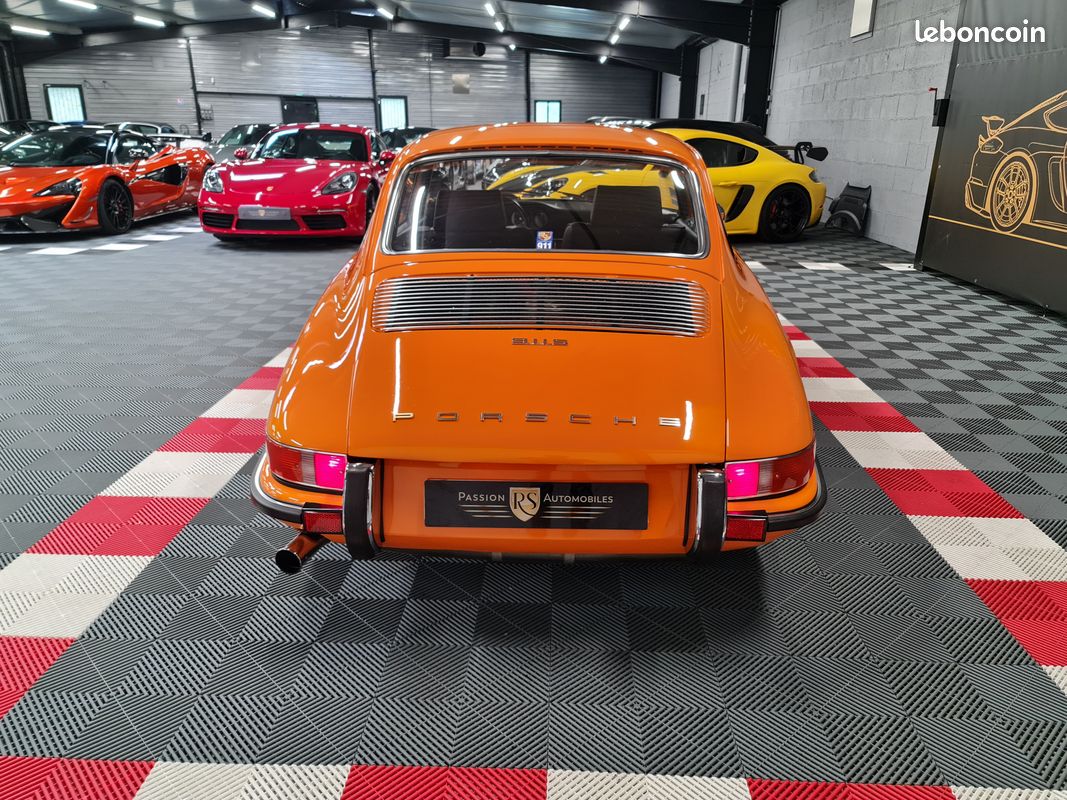 PORSCHE 911 2.2L S 180 CH – Restaurée et Expertisée (image 5)