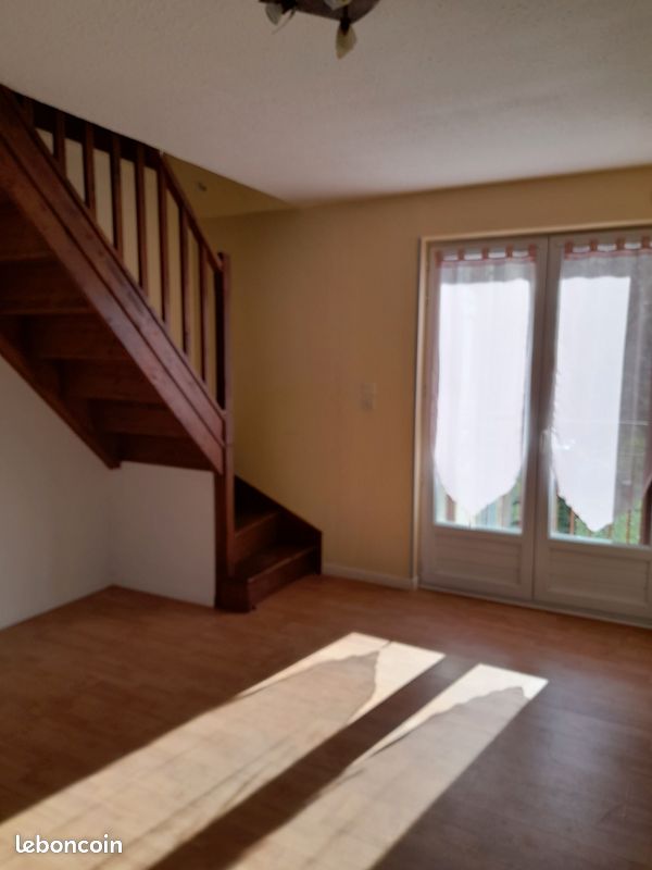 Appartement 4 pièces 75 m² · à Aubin · 75 m² · 480 €