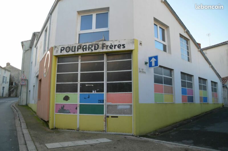 Immeuble 9 pièces 39 m² · à Saint-Jean-d'Hermine · 39 m² · 97 200 €
