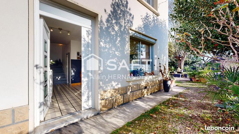 Maison 6 pièces 145 m²