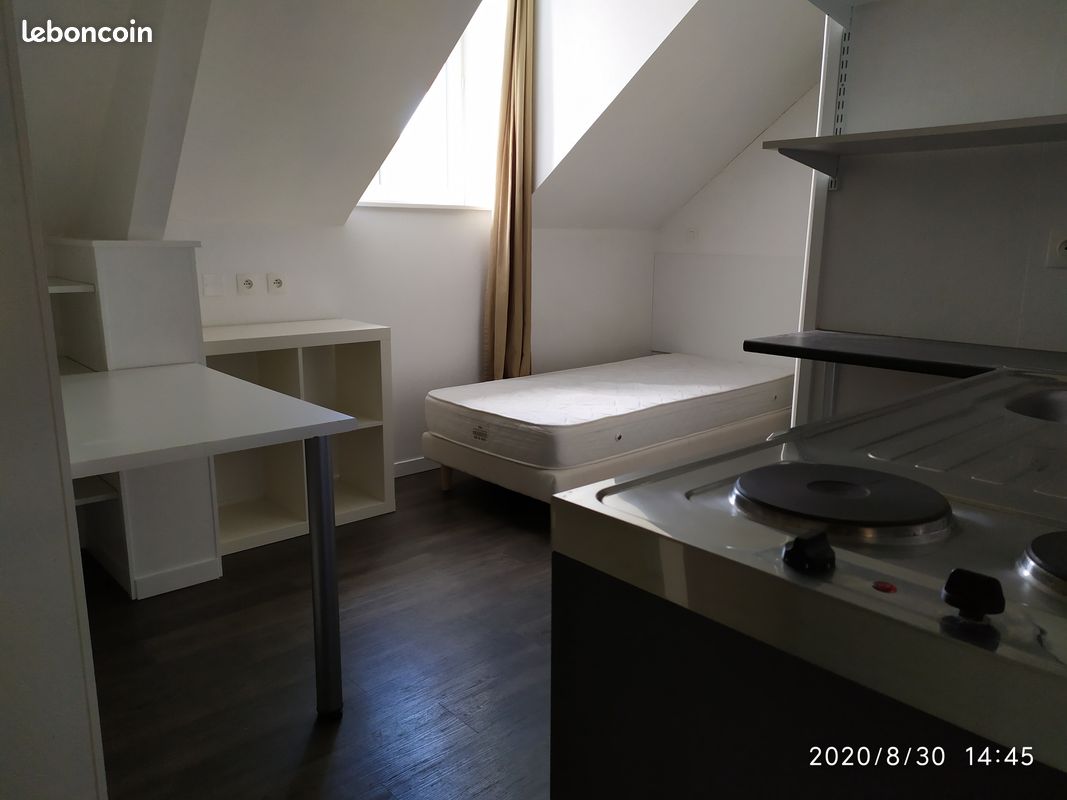 Appartement 1 pièce 13 m² · à Cherbourg-en-Cotentin · 13 m² · 390 €/mois