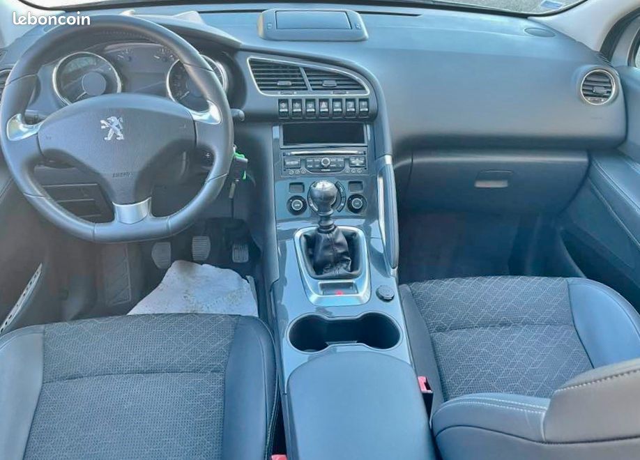 Peugeot 3008 1.6 HDI 115 FAP ALLURE Garantie (image 10)
