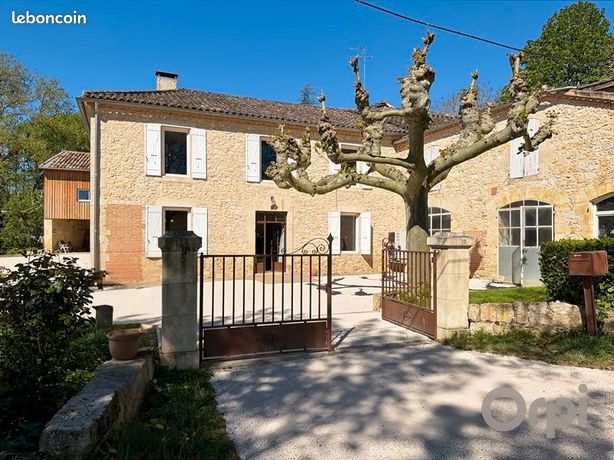 Maison 4 pièces 230 m²