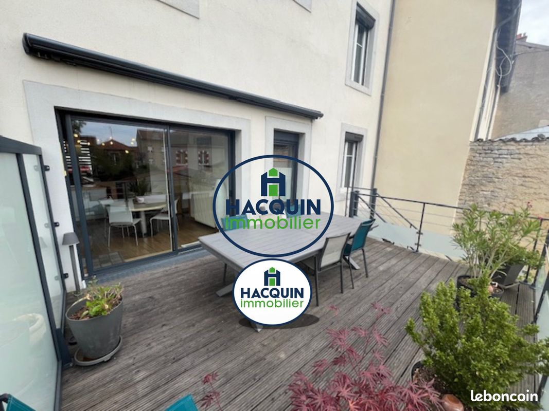 Maison 8 pièces 208 m² · à Commercy · 208 m² · 249 000 €
