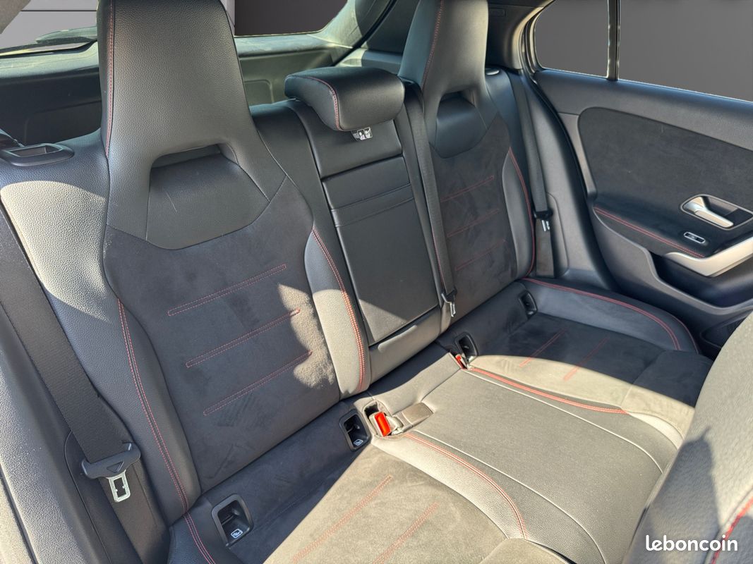 MERCEDES CLASSE A 200 D AMG LINE 8G-DCT Premium + CarPlay Caméra AR Radar AV/AR Toit Ouvrant Garantie 12 mois (image 11)