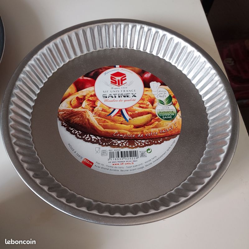Promo Plat à Tarte Fond Amovible En Métal chez Cora