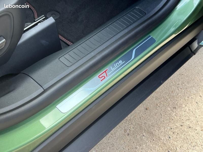 Ford Kuga 2.5 Duratec 180ch Hybrid FlexiFuel ST-Line X Powershift (image 25)