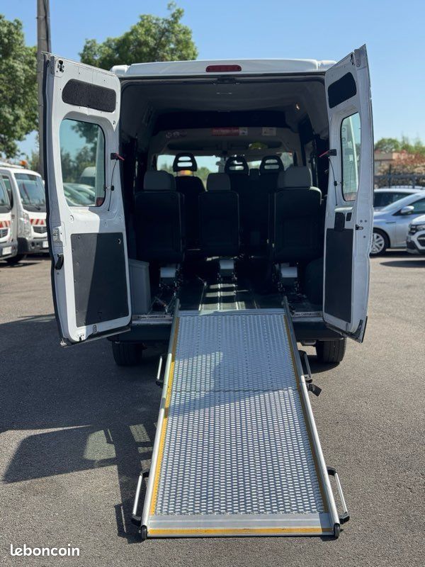 Citroen Jumper Bluehdi 120 l2h2 rampe TPMR 8 places (image 4)