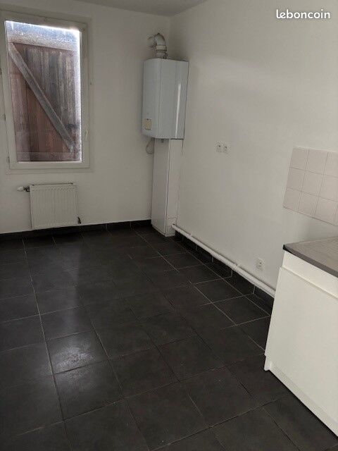 Appartement a louer vaulx-en-velin - 3 pièce(s) - 65 m2 - Surfyn