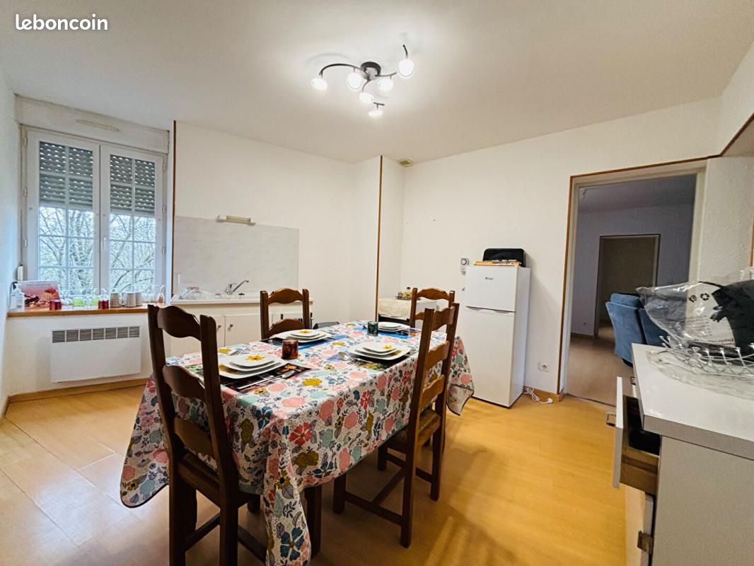Appartement 4 pièces 63 m² · à Grozon · 63 m² · 550 €/mois