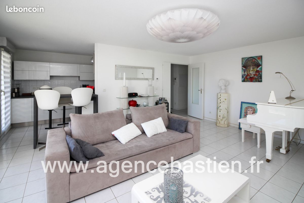 Appartement 3 pièces 84 m² · à Gex · 84 m² · 395 000 €