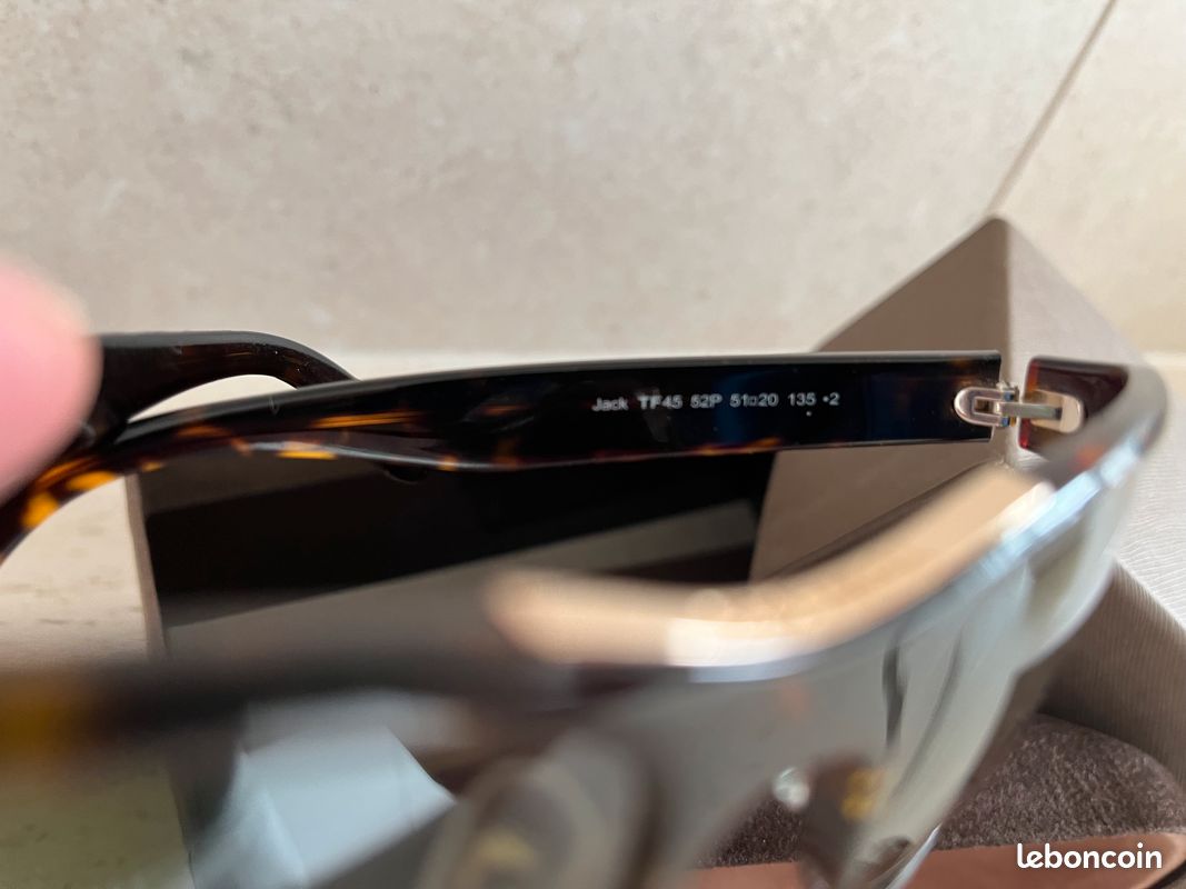 Lunettes de soleil Tom Ford "La vérité si je mens" (image 5)