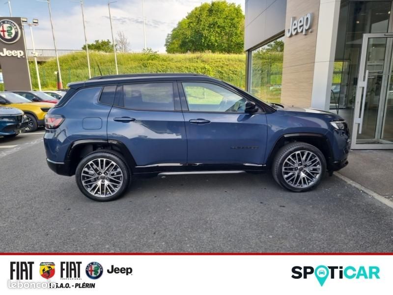 Jeep Compass 1.5 Turbo T4 130ch MHEV Summit 4x2 BVR7 (image 4)