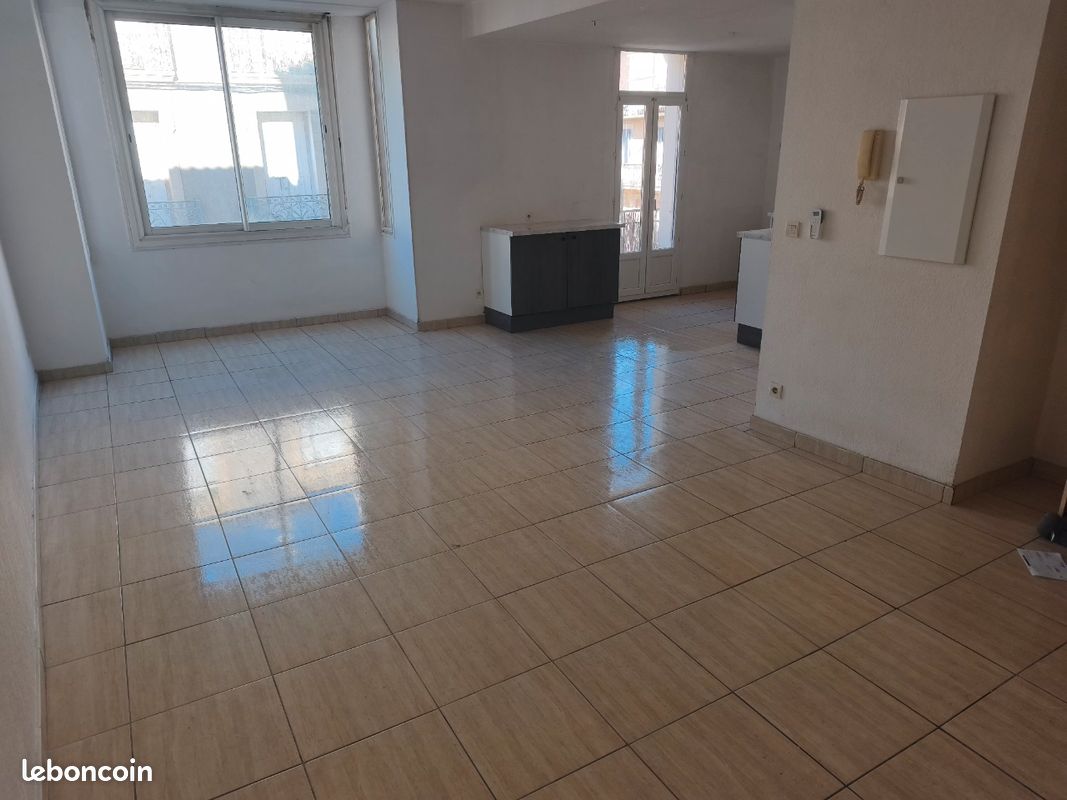 Appartement 4 pièces 76 m² · à Béziers · 76,3 m² · 760 €/mois