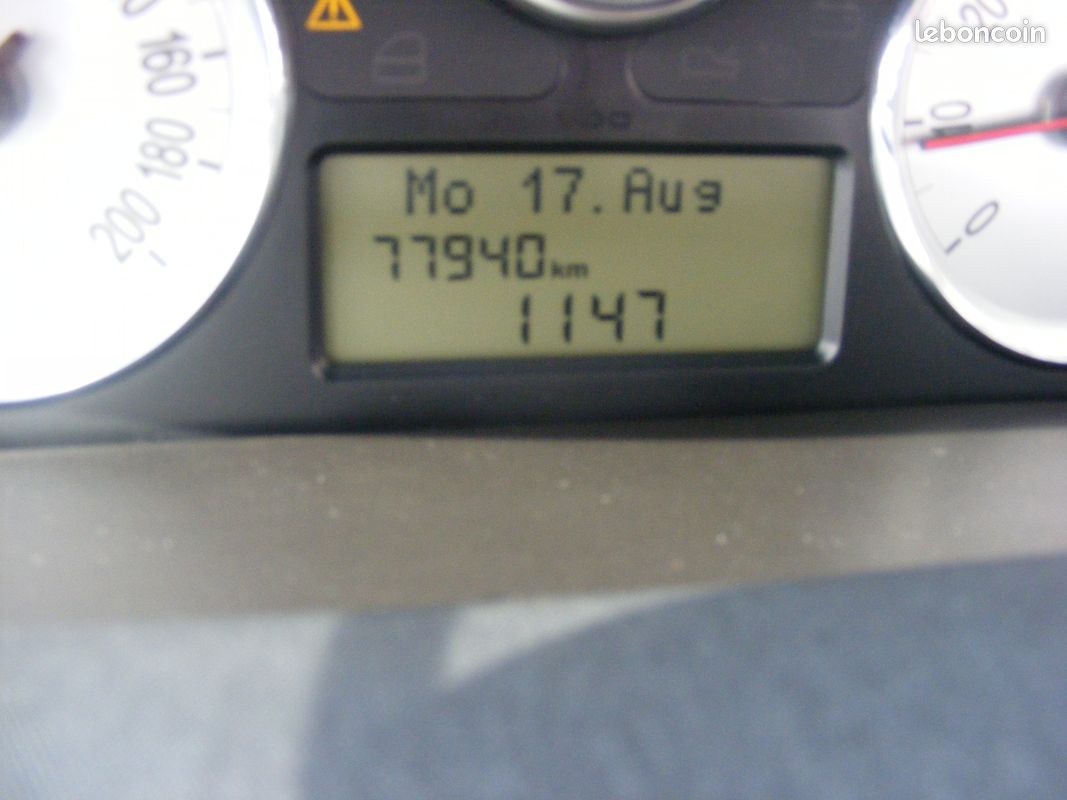 Lancia YPSILON 1.4 8V ORO (image 15)