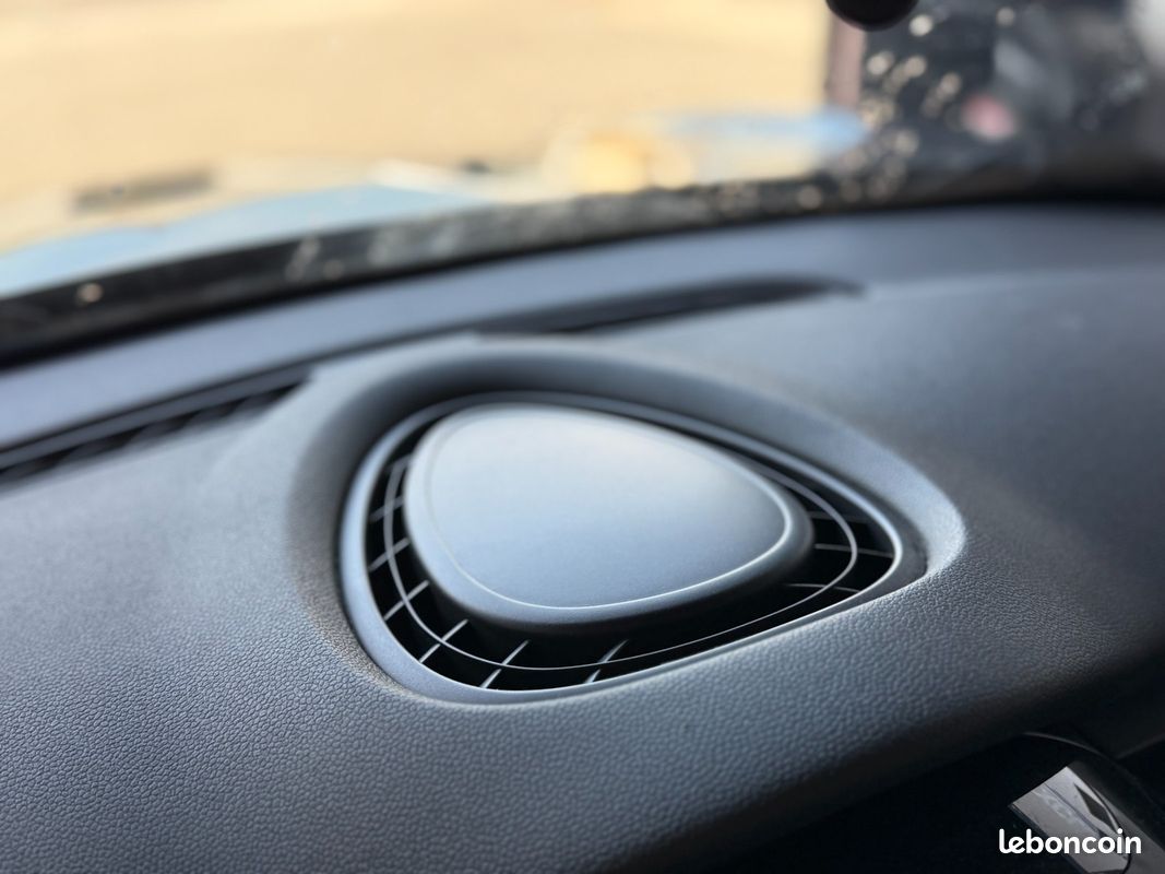 MINI HATCH 5 PORTES F55 LCI Cooper 136 ch Edition Greenwich (image 21)