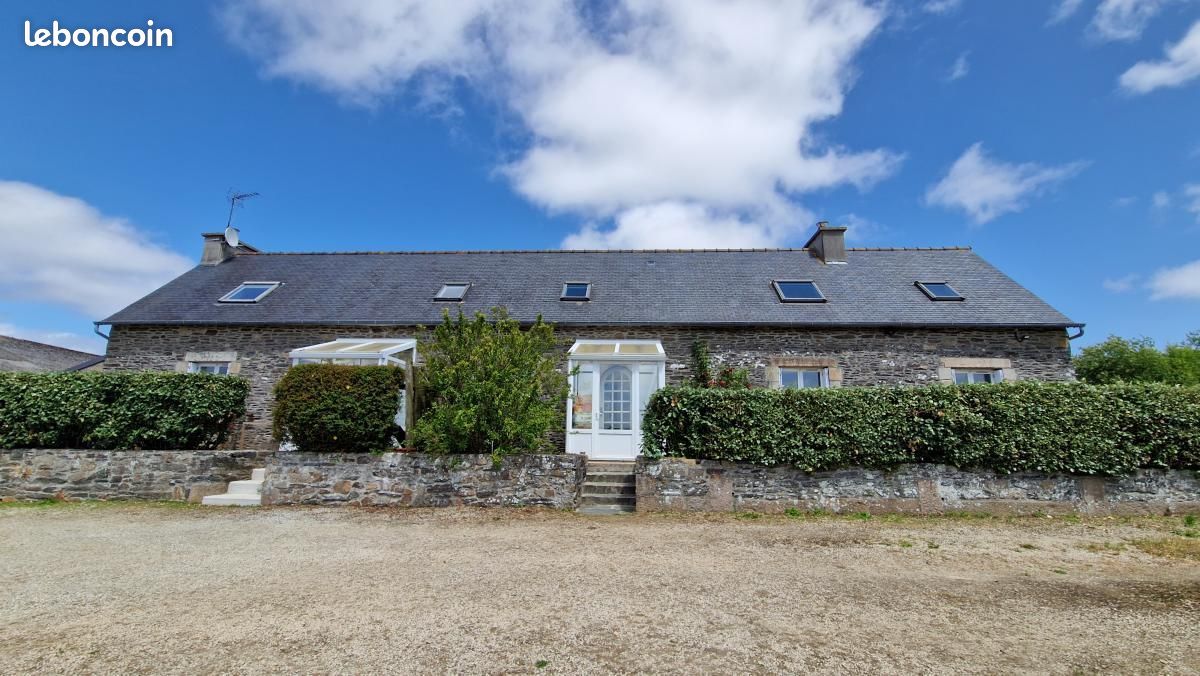 Maison 290 m² · à Taulé · 290 m² · 346 830 €