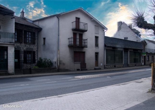 Immeuble 160 m² POLMINHAC