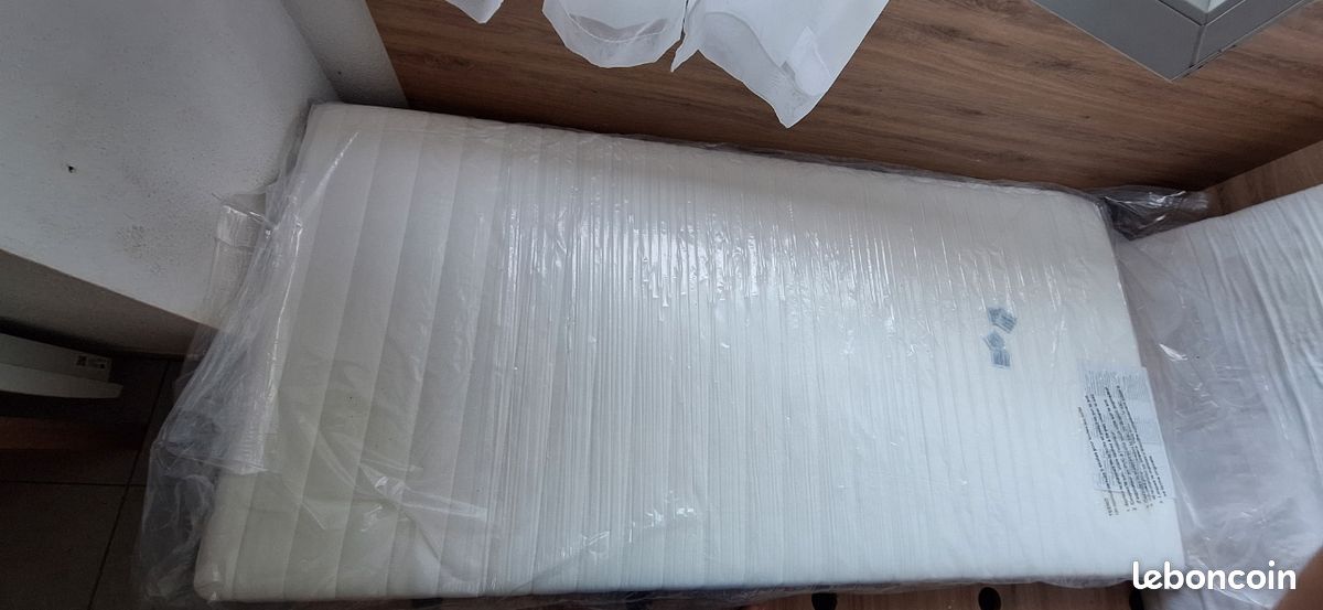Matelas 90×190 neuf (image 1)