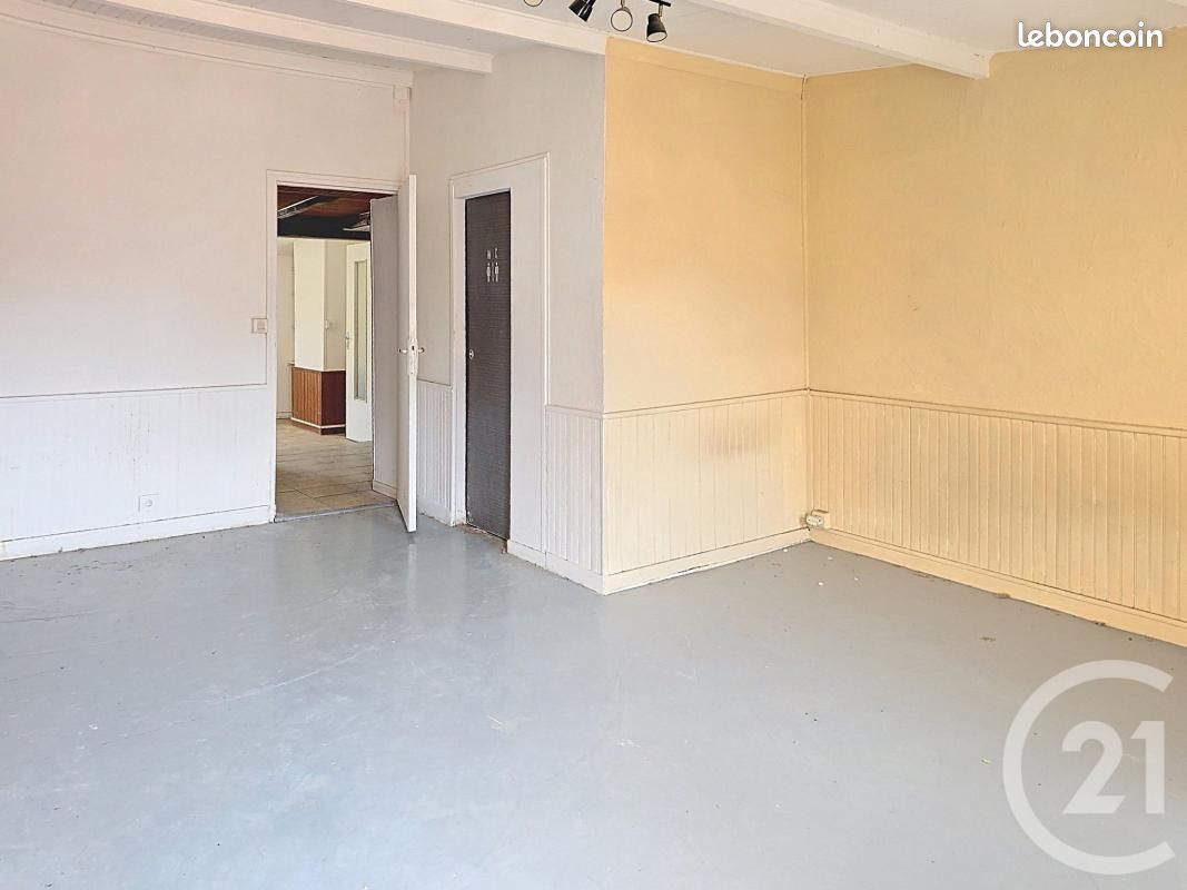 Local commercial 160 m² · à Draguignan · 160 m² · 150 000 €