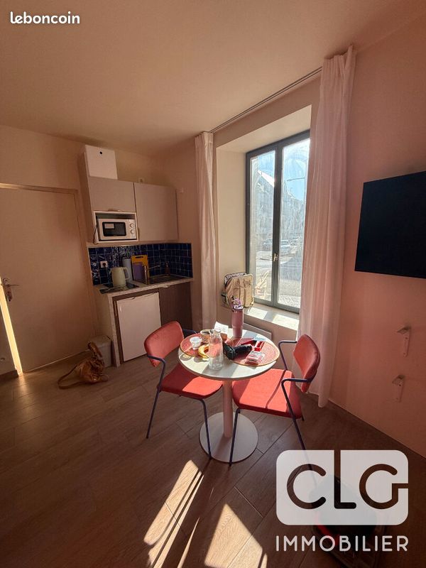 Appartement 1 pièce 18 m² · à Quimper · 18 m² · 420 €