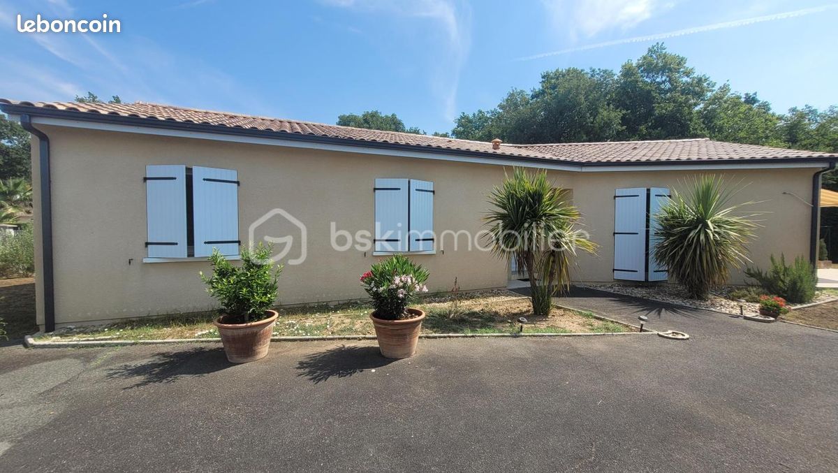 Maison 6 pièces 109 m² · à Coutras · 109 m² · 235 000 €